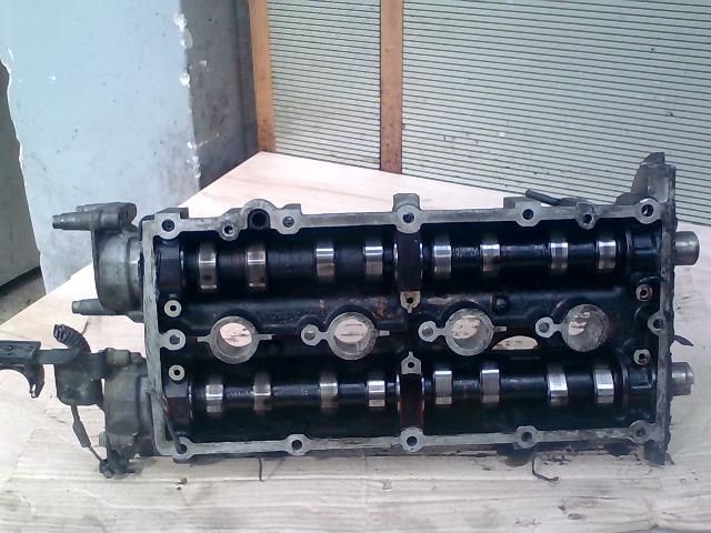 bontott VW GOLF IV Vezérműtengely Házzal