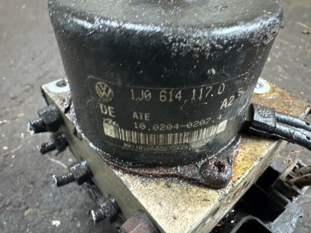 bontott VW GOLF IV ABS Kocka