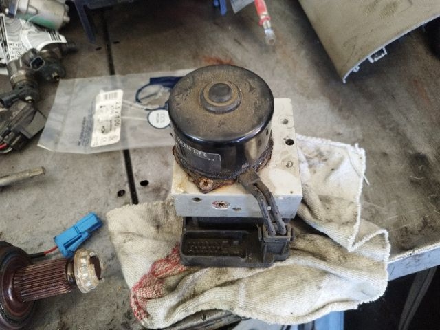 bontott VW GOLF IV ABS Kocka