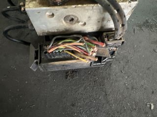 bontott VW GOLF IV ABS Kocka