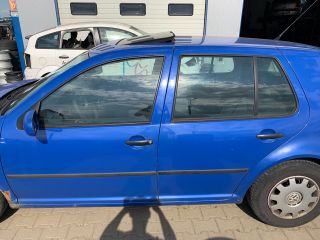 bontott VW GOLF IV Bal első Féknyereg Munkahengerrel