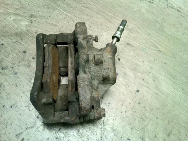 bontott VW GOLF IV Bal első Féknyereg Munkahengerrel