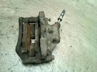 bontott VW GOLF IV Bal első Féknyereg Munkahengerrel