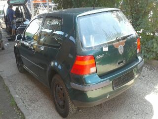 bontott VW GOLF IV Bal első Gólyaláb (Lengécsillapító, Rugó)