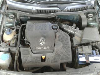 bontott VW GOLF IV Bal első Gólyaláb (Lengécsillapító, Rugó)