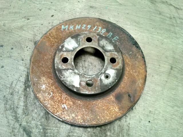 bontott VW GOLF IV Első Féktárcsa