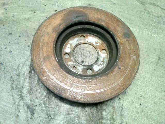 bontott VW GOLF IV Első Féktárcsa