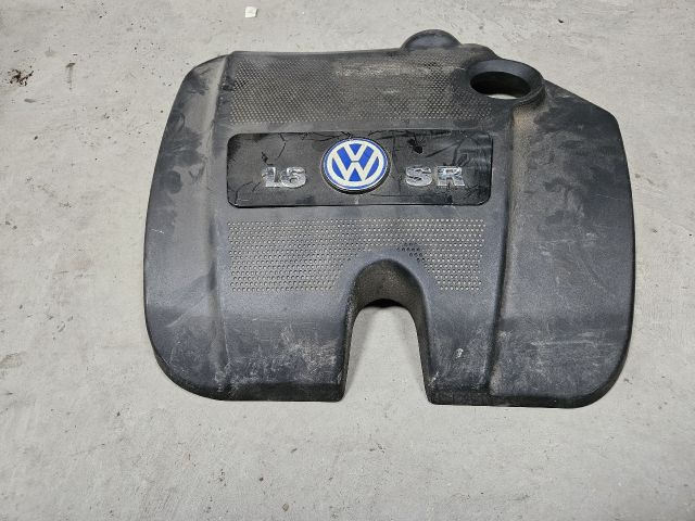 bontott VW GOLF IV Felső Motorburkolat