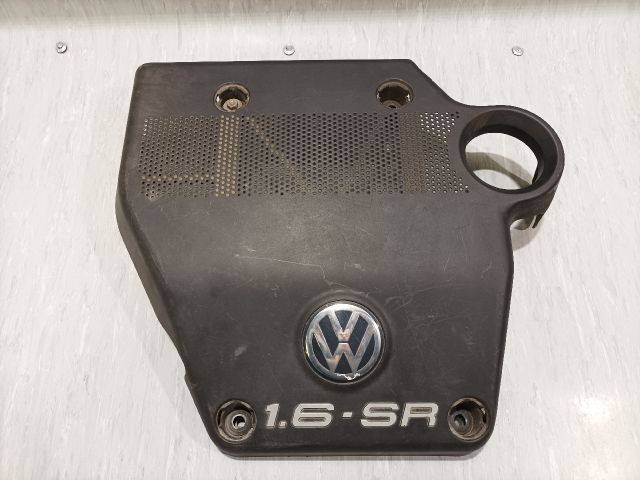 bontott VW GOLF IV Felső Motorburkolat