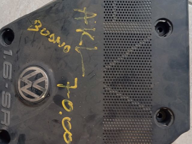 bontott VW GOLF IV Felső Motorburkolat