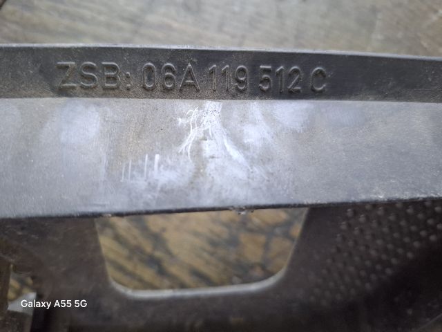 bontott VW GOLF IV Felső Motorburkolat