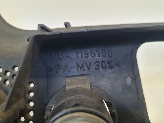 bontott VW GOLF IV Felső Motorburkolat