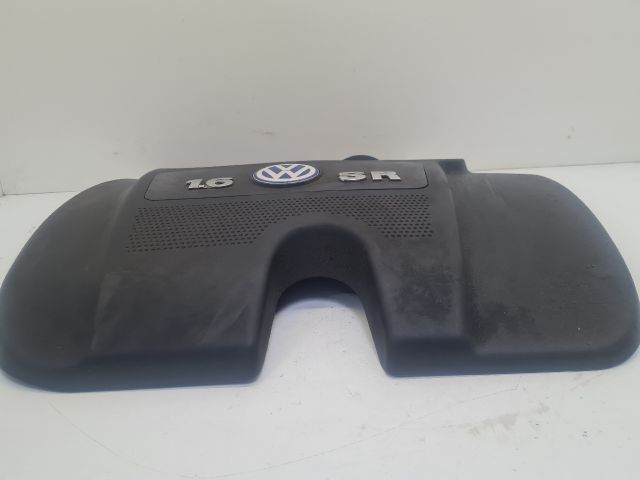 bontott VW GOLF IV Felső Motorburkolat