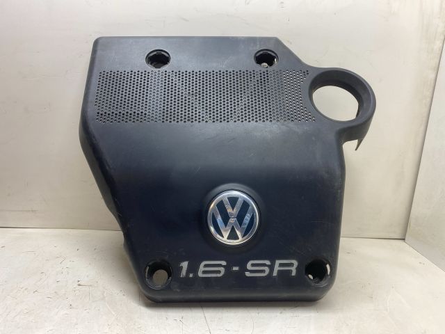 bontott VW GOLF IV Felső Motorburkolat