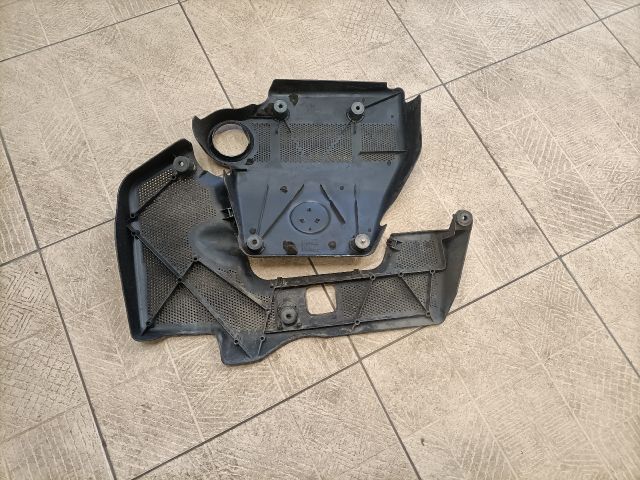 bontott VW GOLF IV Felső Motorburkolat