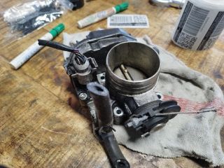 bontott VW GOLF IV Fojtószelep (Elektromos)