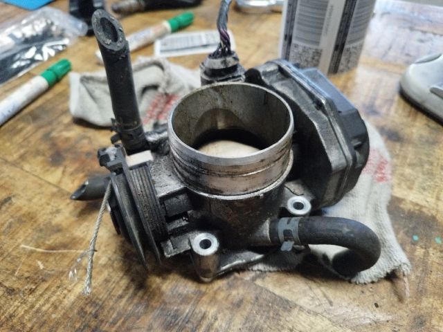 bontott VW GOLF IV Fojtószelep (Elektromos)