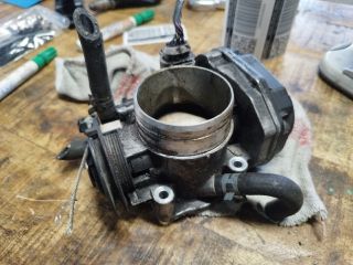 bontott VW GOLF IV Fojtószelep (Elektromos)