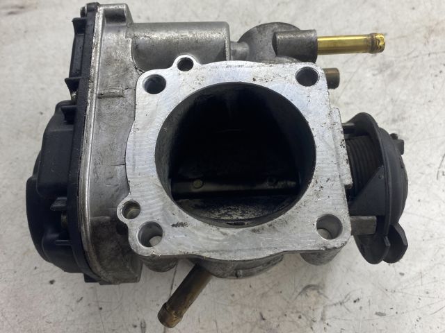 bontott VW GOLF IV Fojtószelep (Mechanikus)