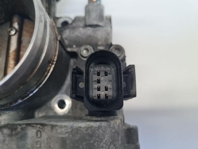 bontott VW GOLF IV Fojtószelep (Mechanikus)