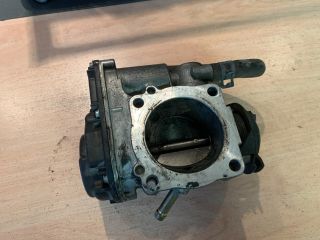 bontott VW GOLF IV Fojtószelep (Mechanikus)