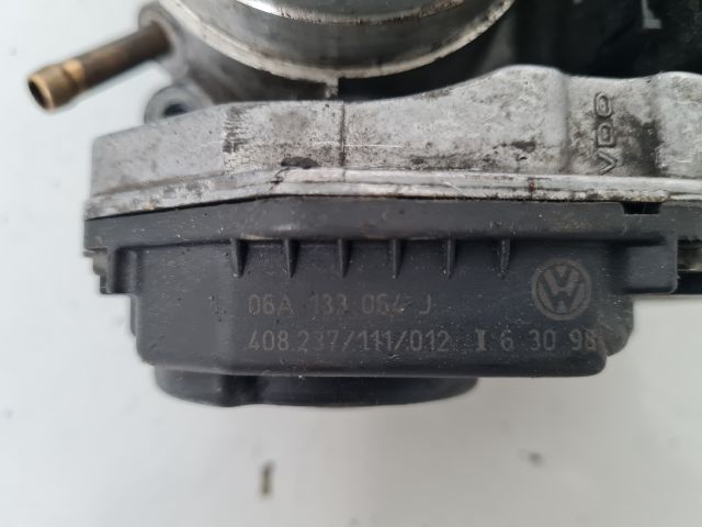 bontott VW GOLF IV Fojtószelep (Mechanikus)