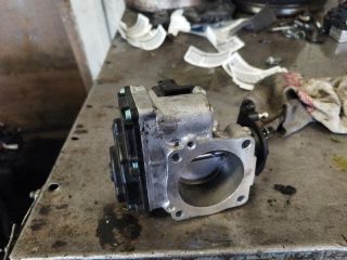 bontott VW GOLF IV Fojtószelep (Mechanikus)