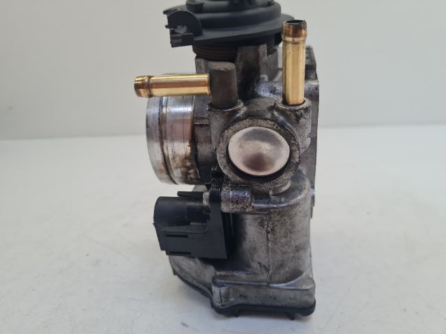 bontott VW GOLF IV Fojtószelep (Mechanikus)