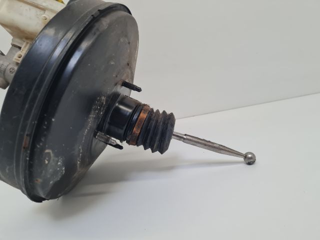 bontott VW GOLF IV Fékrásegítő