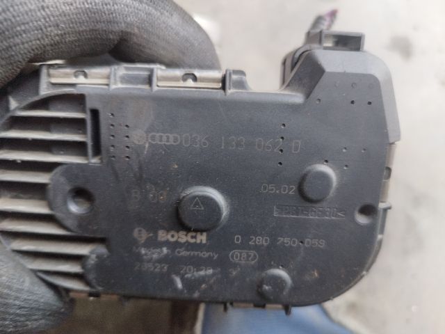 bontott VW GOLF IV Fojtószelep (Elektromos)