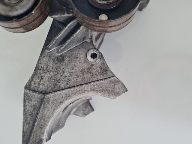 bontott VW GOLF IV Generátor Tartó Bak