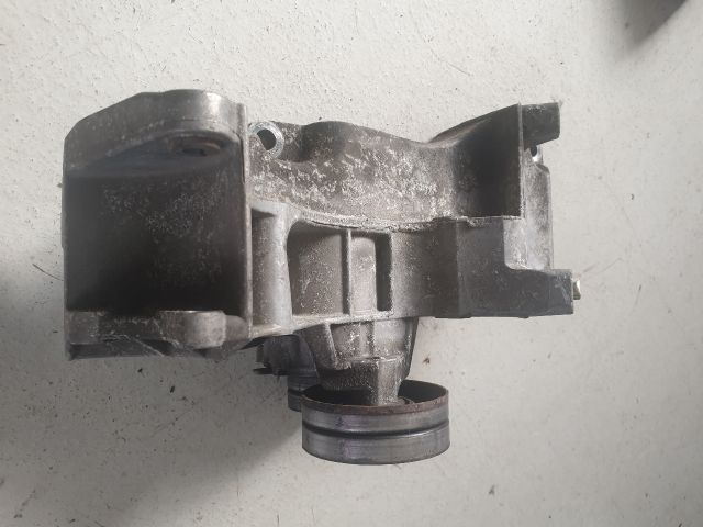 bontott VW GOLF IV Generátor Tartó Bak