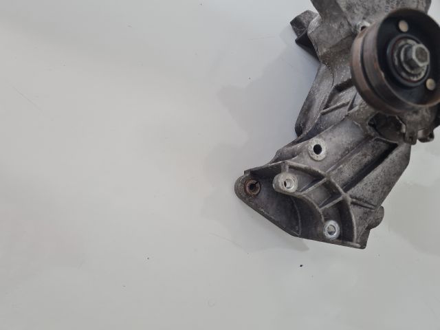 bontott VW GOLF IV Generátor Tartó Bak