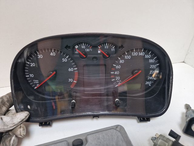 bontott VW GOLF IV Immobilizer Elektronika