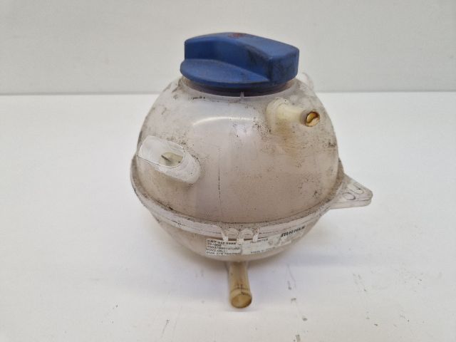 bontott VW GOLF IV Kiegyenlítő Tartály