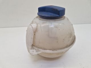 bontott VW GOLF IV Kiegyenlítő Tartály