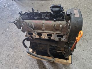 bontott VW GOLF IV Motor (Fűzött blokk hengerfejjel)