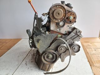 bontott VW GOLF IV Motor (Fűzött blokk hengerfejjel)