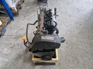 bontott VW GOLF IV Motor (Fűzött blokk hengerfejjel)