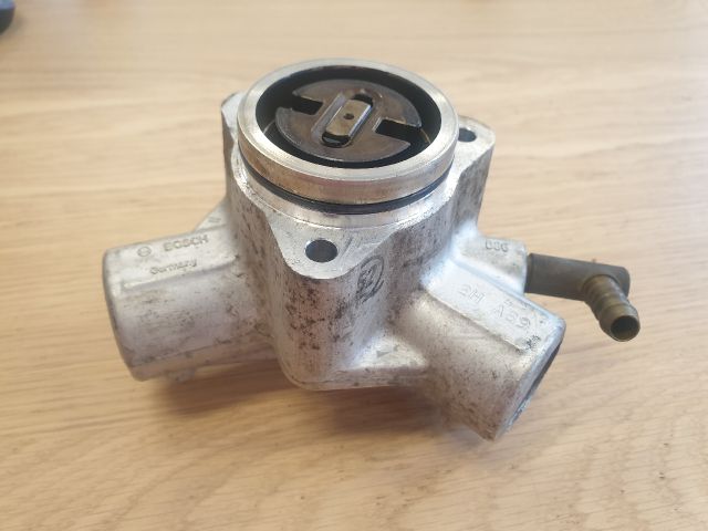 bontott VW GOLF IV Nagynyomású Szivattyú