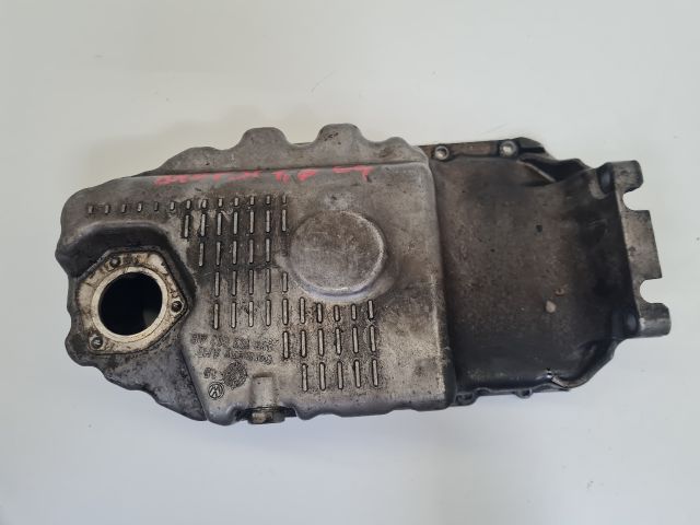 bontott VW GOLF IV Olajteknő