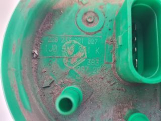 bontott VW GOLF IV Üzemanyag Szivattyú