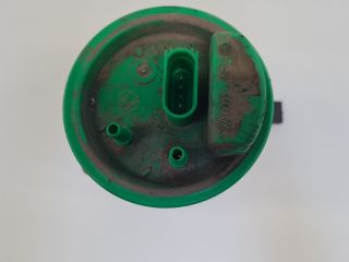 bontott VW GOLF IV Üzemanyag Szivattyú