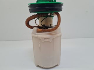 bontott VW GOLF IV Üzemanyag Szivattyú