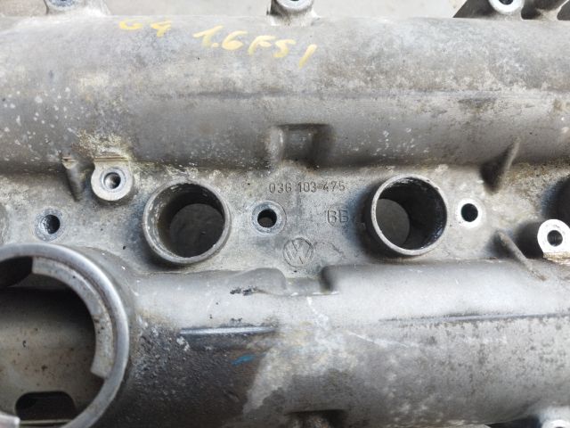 bontott VW GOLF IV Vezérműtengely Házzal