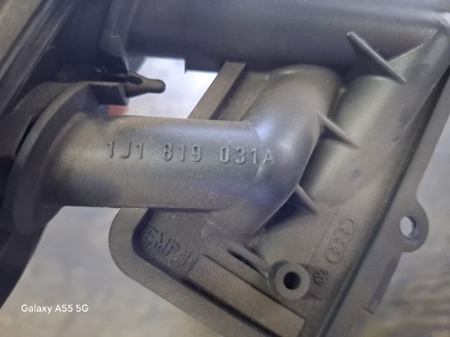 bontott VW GOLF IV Fűtőradiátor