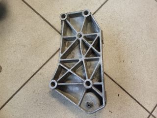 bontott VW GOLF IV Generátor Tartó Bak