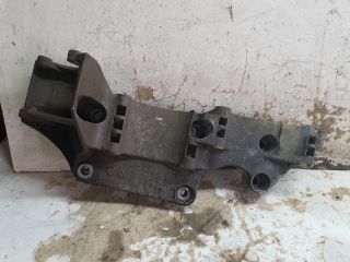 bontott VW GOLF IV Generátor Tartó Bak