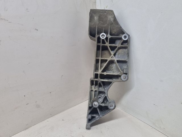 bontott VW GOLF IV Generátor Tartó Bak