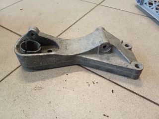 bontott VW GOLF IV Generátor Tartó Bak